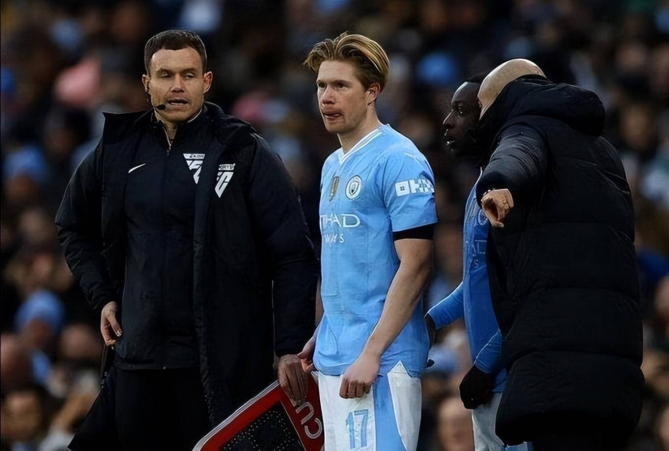 皇冠-德布劳内官方宣布出色防守新规，阿森纳引发争议！热度持续攀升-皇冠